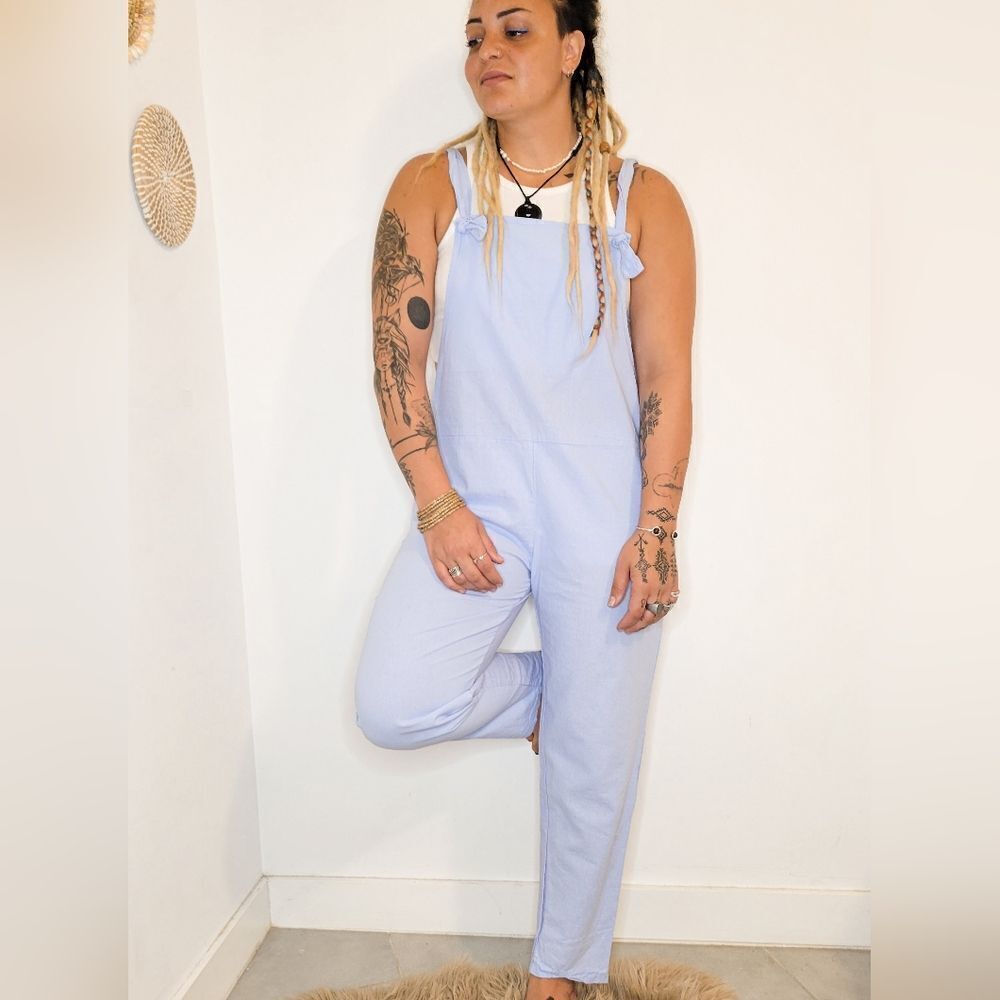 Wemen's Blue jumpsuit Size XL with two pocket Gold Arrow detail